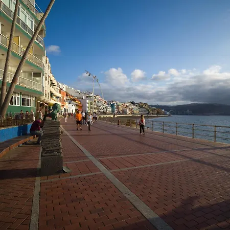 In Palmas Near Playa De Canteras *